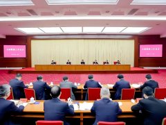 <b>从而让“平安”成为“增加”加</b>